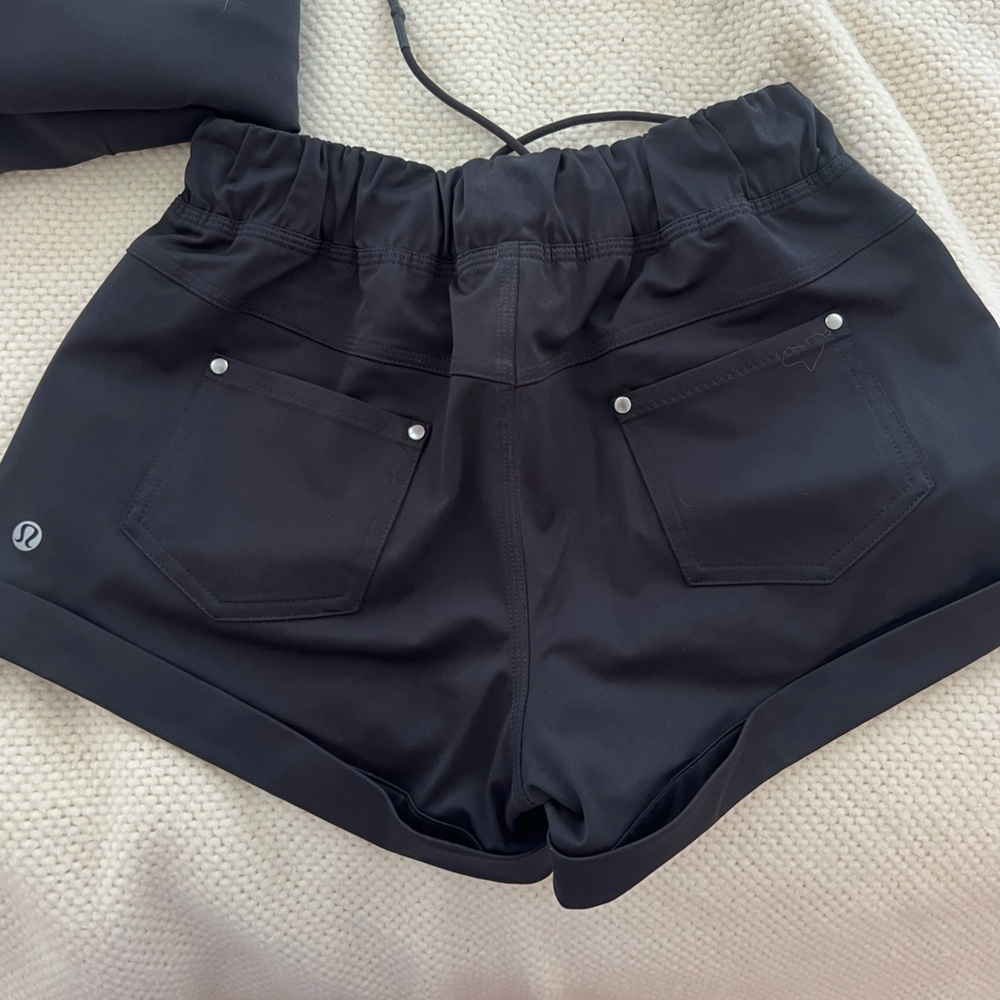 Black lululemon shorts NWOT
